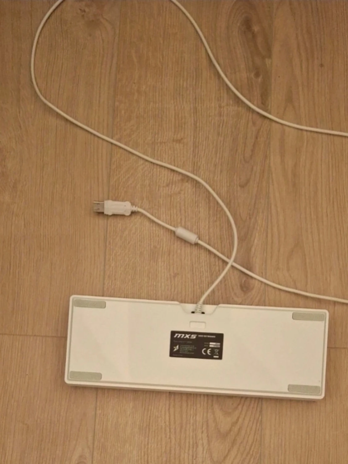 Vit kompakt tangentbord MX5 - 1