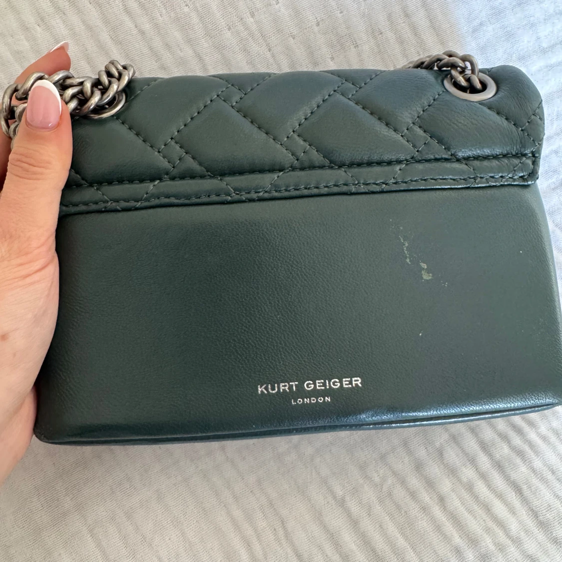 Grön quiltad handväska Kurt geiger  - 2