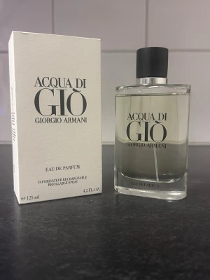 Acqua di Giò Eau de Parfum 125 ml - Acqua di Gio Giorgio Armani Eau de Parfum i storleken 125 ml. En klassisk doft för män.