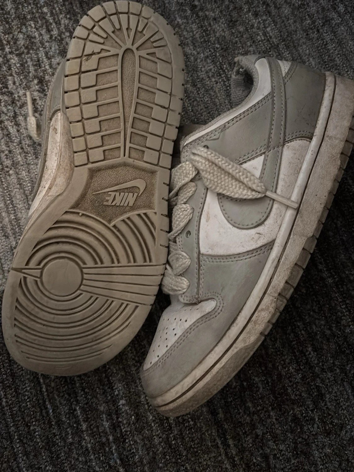 Nike Dunk Low vita/grå sneakers - 2