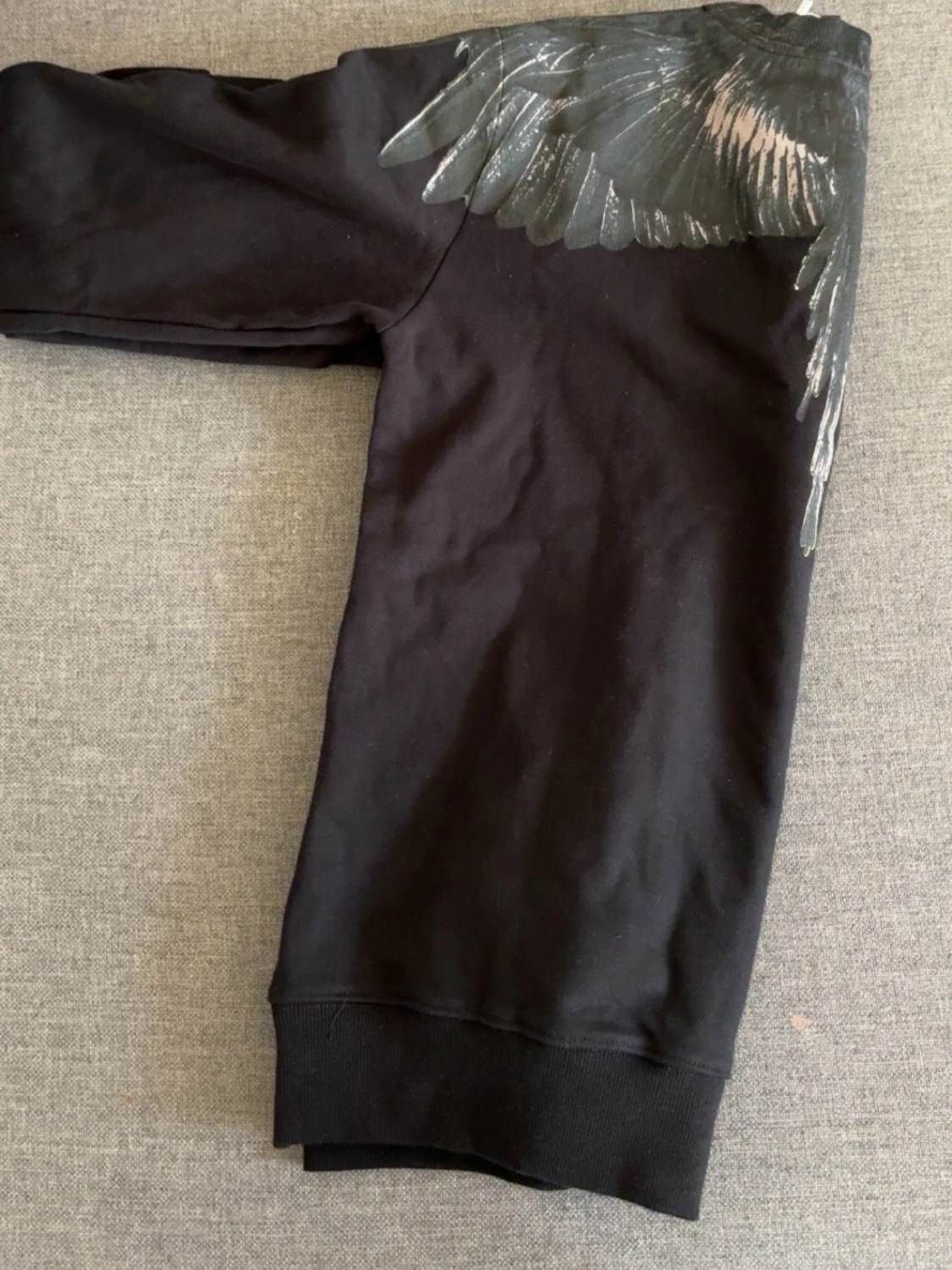 Svart sweatshirt från Marcelo Burlon - 3