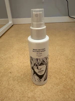 Setting spray by lyko - Matt setting spray. Endast testad.