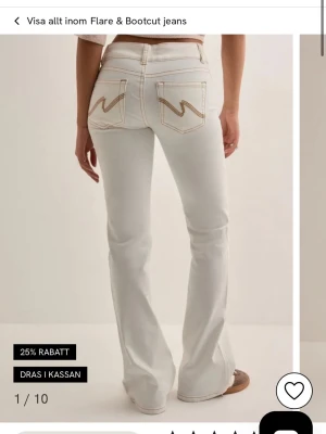 Nelly vita jeans  - Använda fåtal gånger, i den vanliga längden💞💞
