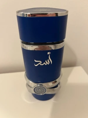 Lattafa asad Zanzibar  - 60-70 ml kvar .