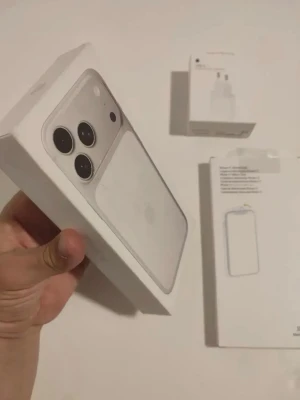 iPhone 17 Pro Max (1TB) - Kvitto och garanti finns!