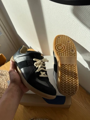 Margiela Gats - Margielas Gats Svart | Size 43.5 | Som nya!