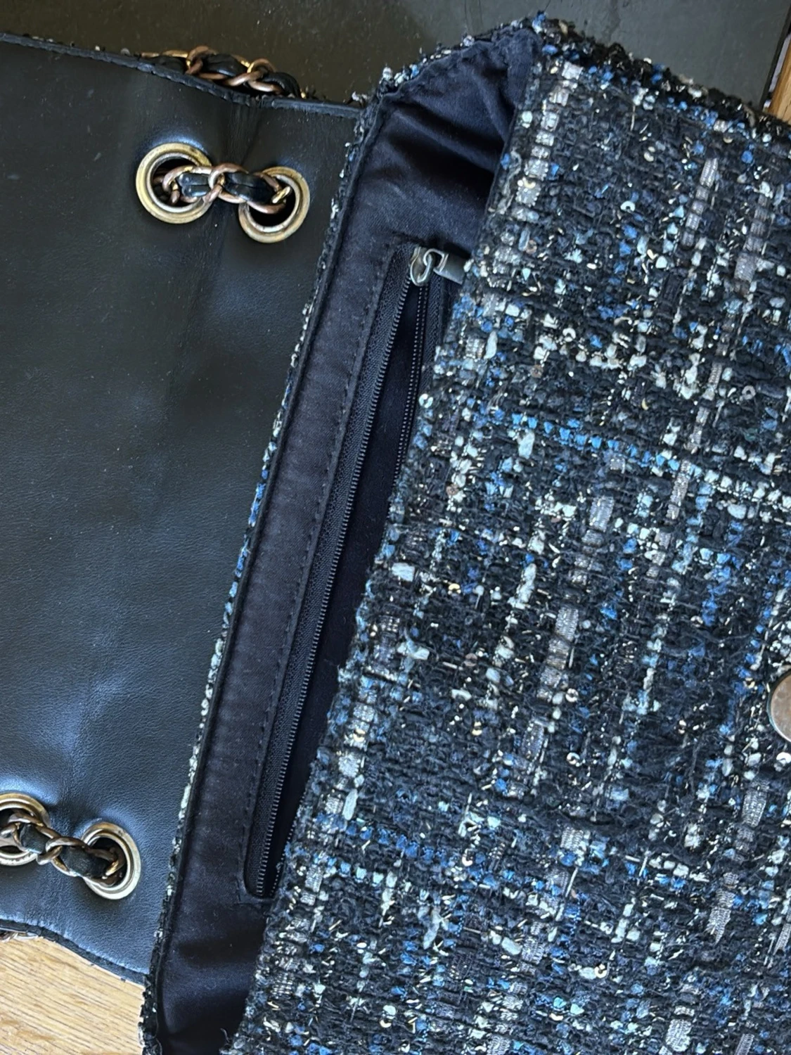 Mörkblå tweed handväska med kedja - 3
