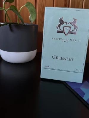 Parfumes de marly greenley oöppnad - En snygg flaska helt ny