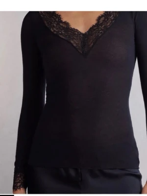 Intimissimi tröja - Bra skick, kan va något småhål men inget jag sett
