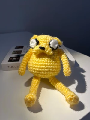 Virkad Jake The Dog - Skriv för mått 💗