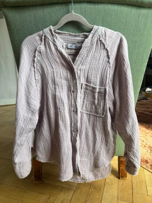 Ljusrosa skjorta/blus från Zara - Ljusrosa skjorta/blus från Zara. Storlek 152. 