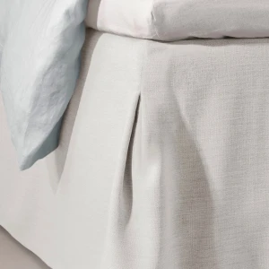 INA sängkappa, ljus beige sängkappa i tyg - 120 cm Bred   60 cm hög  Använd 1 månad som så som ny 350kr