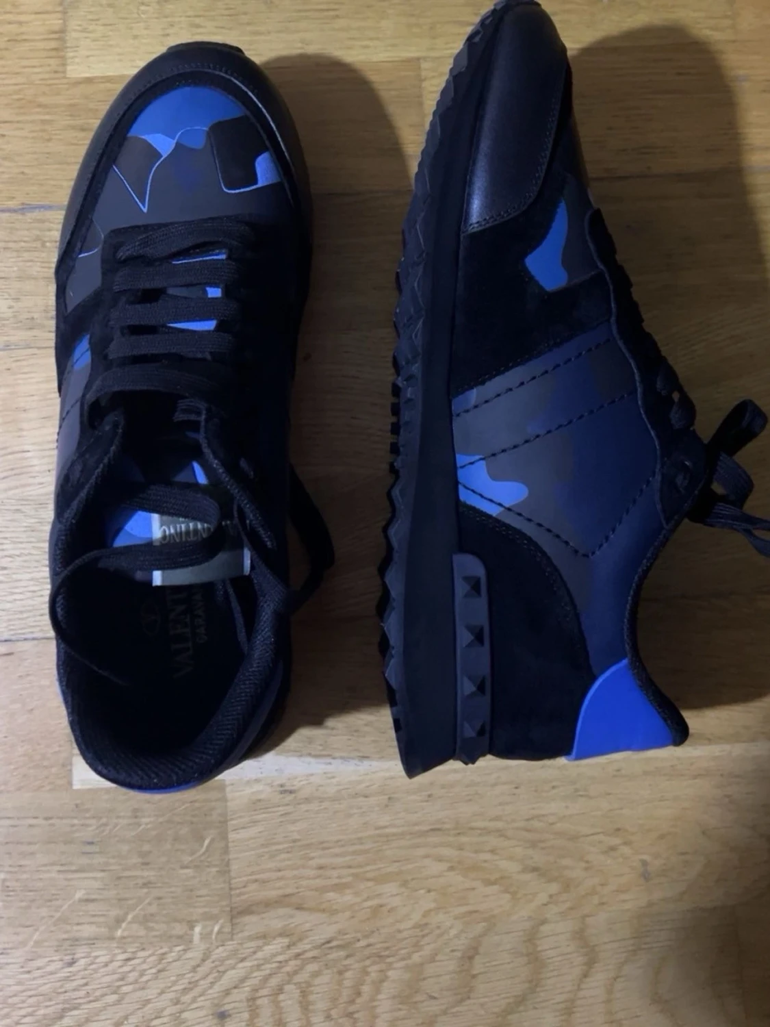 Valentino blå camo sneakers