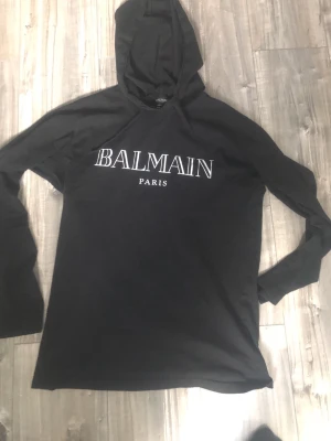  hoodie  - Öppen för byte 