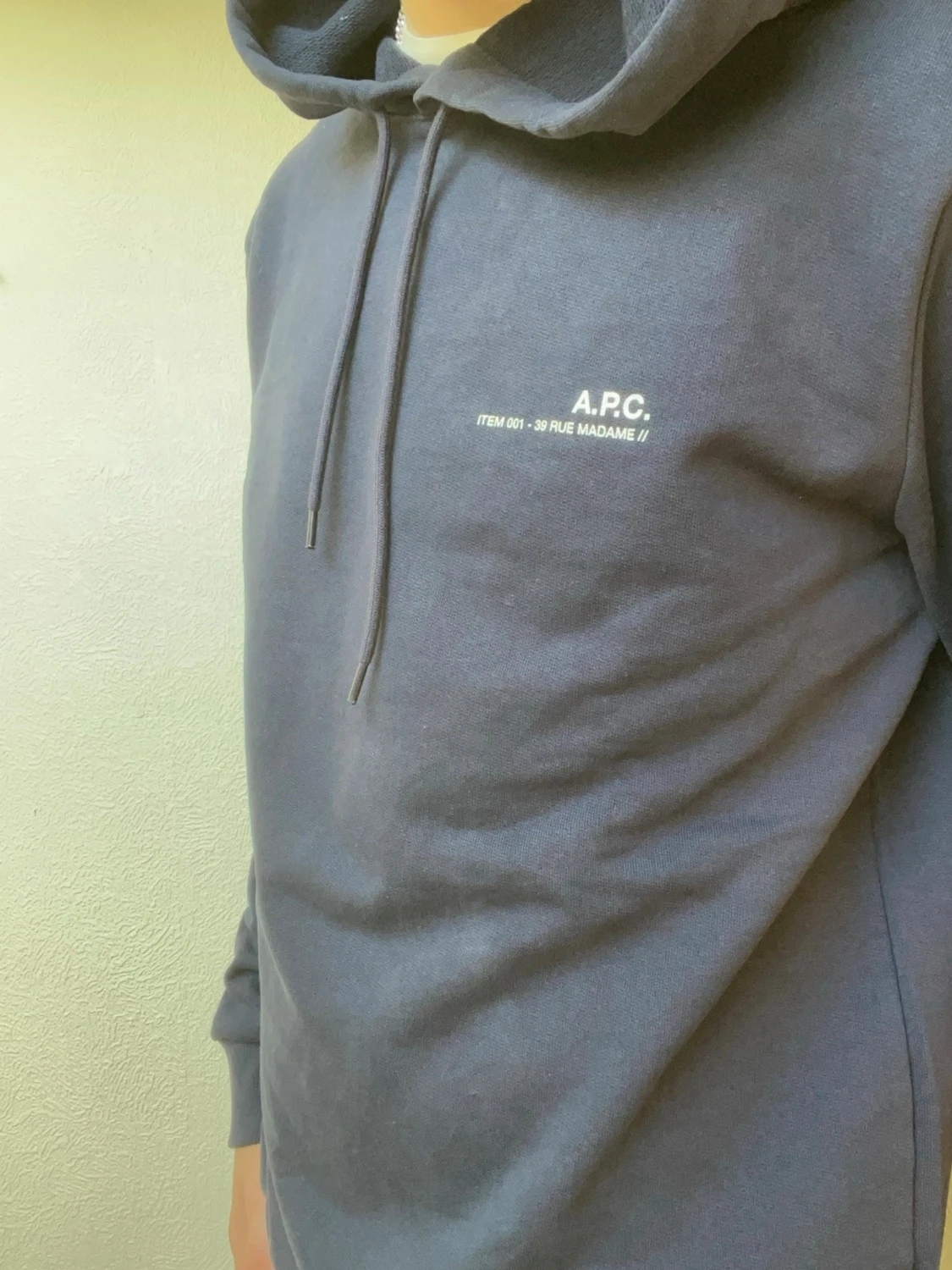Mörkblå hoodie från A.P.C. - 3