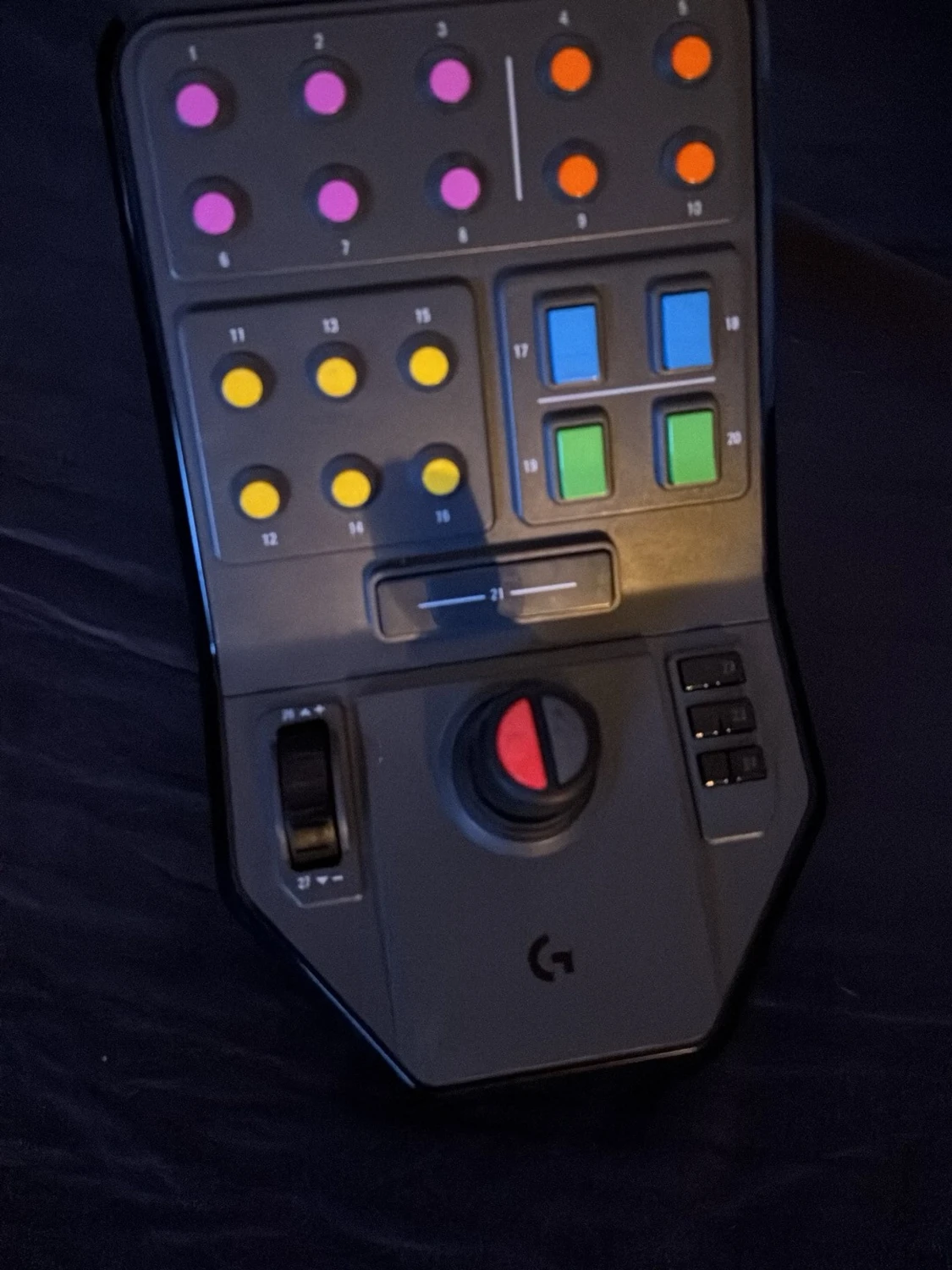 Logitech ratt och pedaler till spel - 3