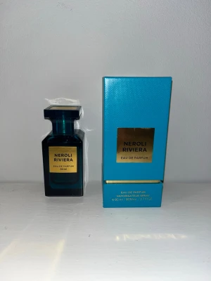 Neroli riviera - Säljer neroli riviera fragrance world. Det är en 80 ml flaska och har använts 1 gång så i princip ny