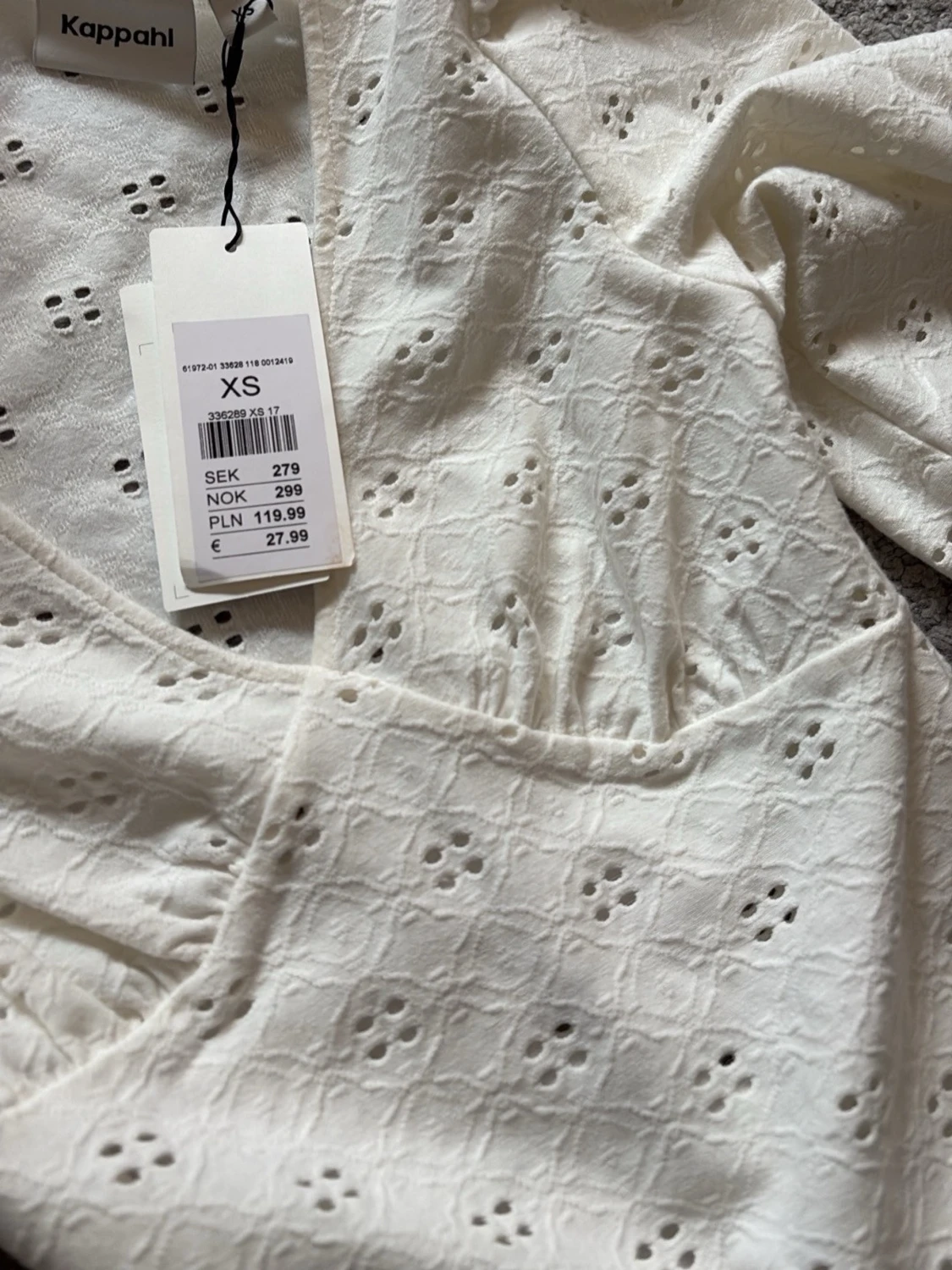 Vit blus med broderade detaljer Kappahl - 2