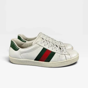 Gucci Ace skor | 44 - Gucci Ace sneakers | Bra skick | Storlek 9 | Endast skorna ingår | #29