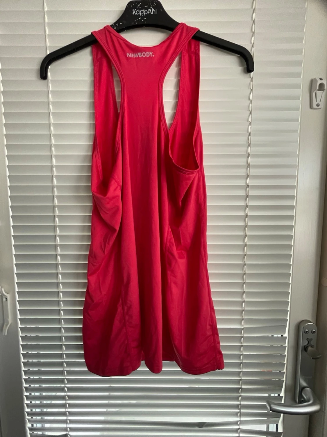 Rött träningslinne från Newbody - 2