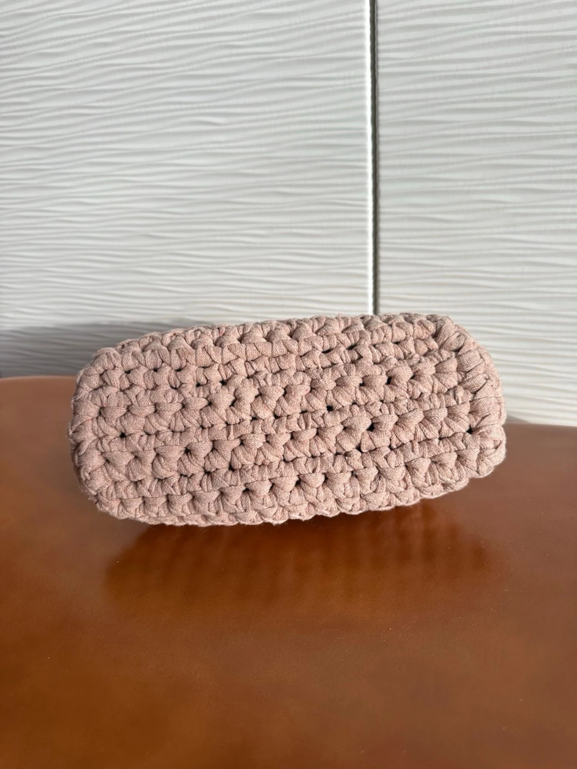 Handvirkad clutchbag - 4