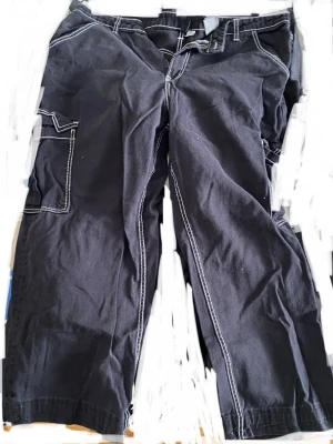 Vida byxor  - Stl 50, använda några gånger. 