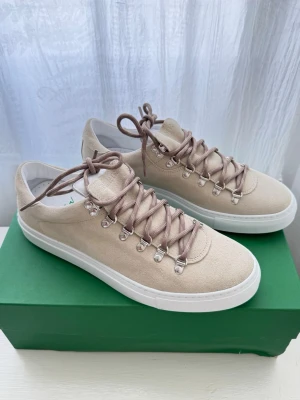 Brand new diemme marcostica skor  - Brand new diemme marcostica skor. box ingår. Storlek:  42, Kom gärna med frågor! 