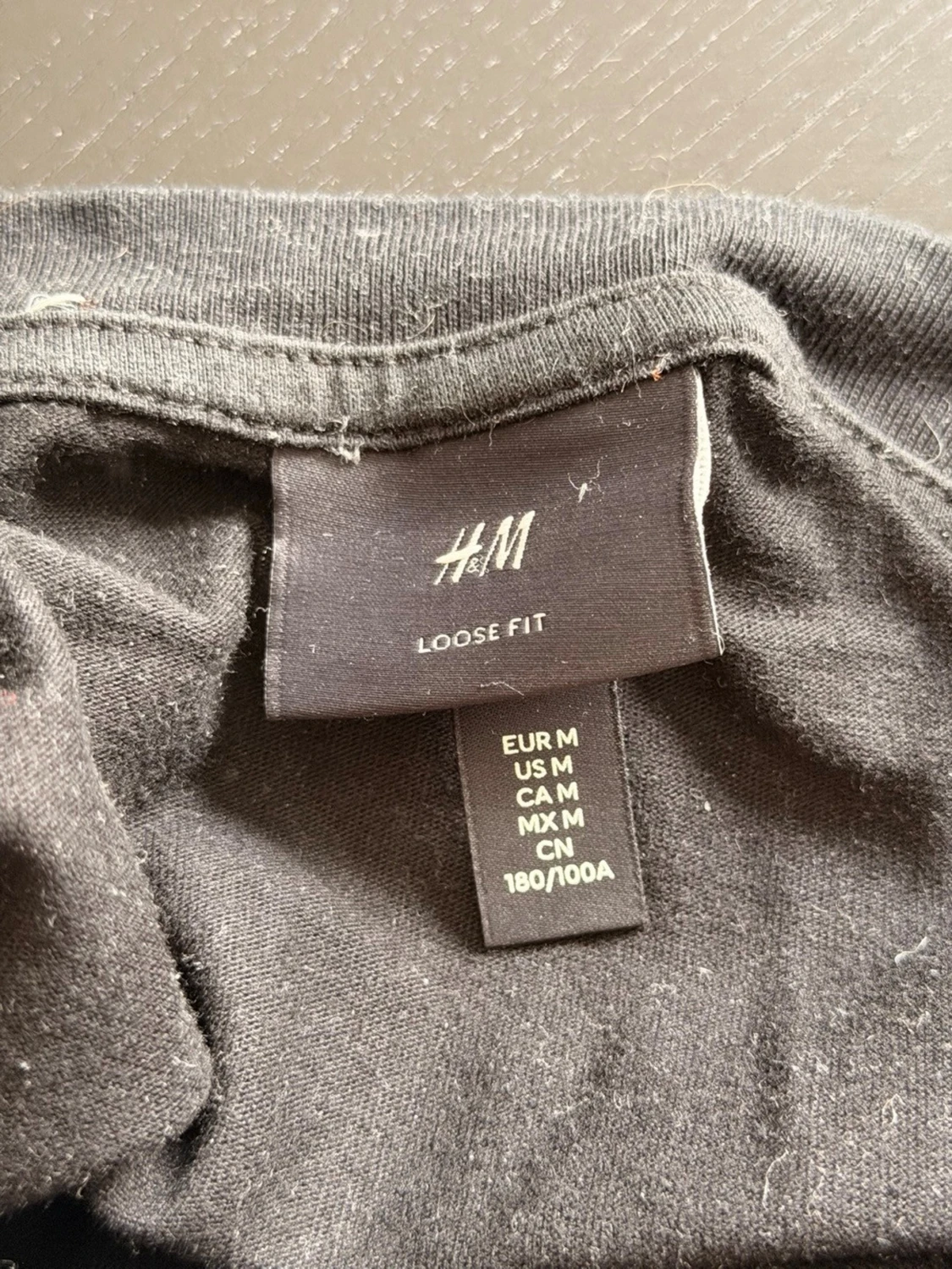 Svart t-shirt från Suxxess - 2