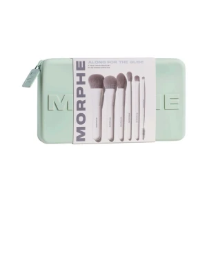 Morphe Travel size set smink borstar  - Helt oanvända, säljer för att jag råka ta sönder skyddplasten på en av borstarna (kunde inte returnera. Ny pris 365kr