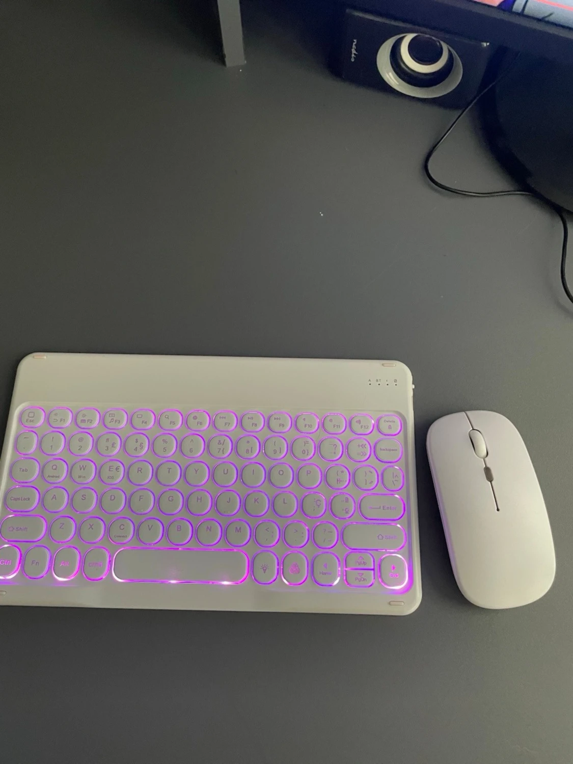 Trådlös keyboard och mus - 1