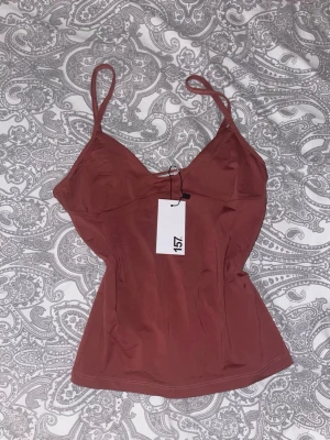 Linne - Linne från Lager 157 som inte har kommit till användning. Storlek XS