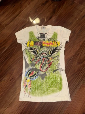Ed Hardy t-shirt - Ed Hardy, storlek S, aldrig använd