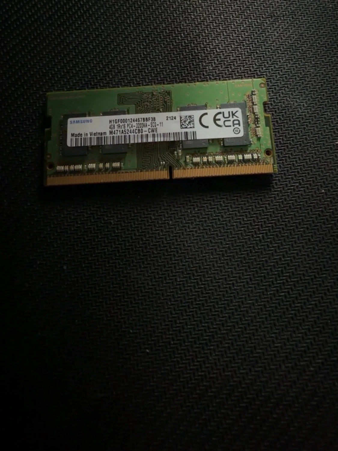 Samsung 4GB DDR4 SO-DIMM RAM - 2