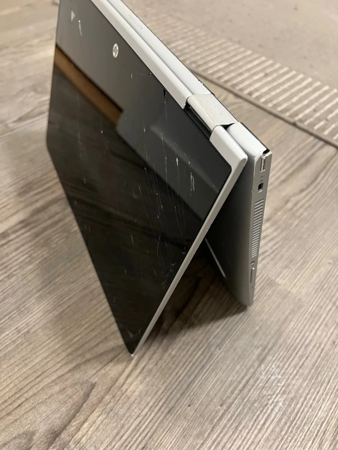 HP Pavilion x360 Convertible – Reservdelar / Reparationsprojekt - 1