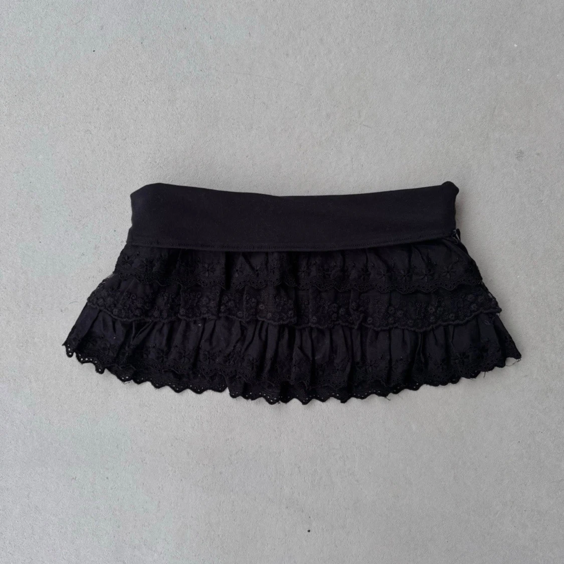 2000s fold over ultra low waist dollette skirt  - 1