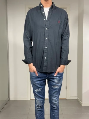 Polo Ralph Lauren Skjorta  - Säljer nu denna Polo Ralph Lauren Skjorta, skriv för fler bilder/frågor🙌🏼