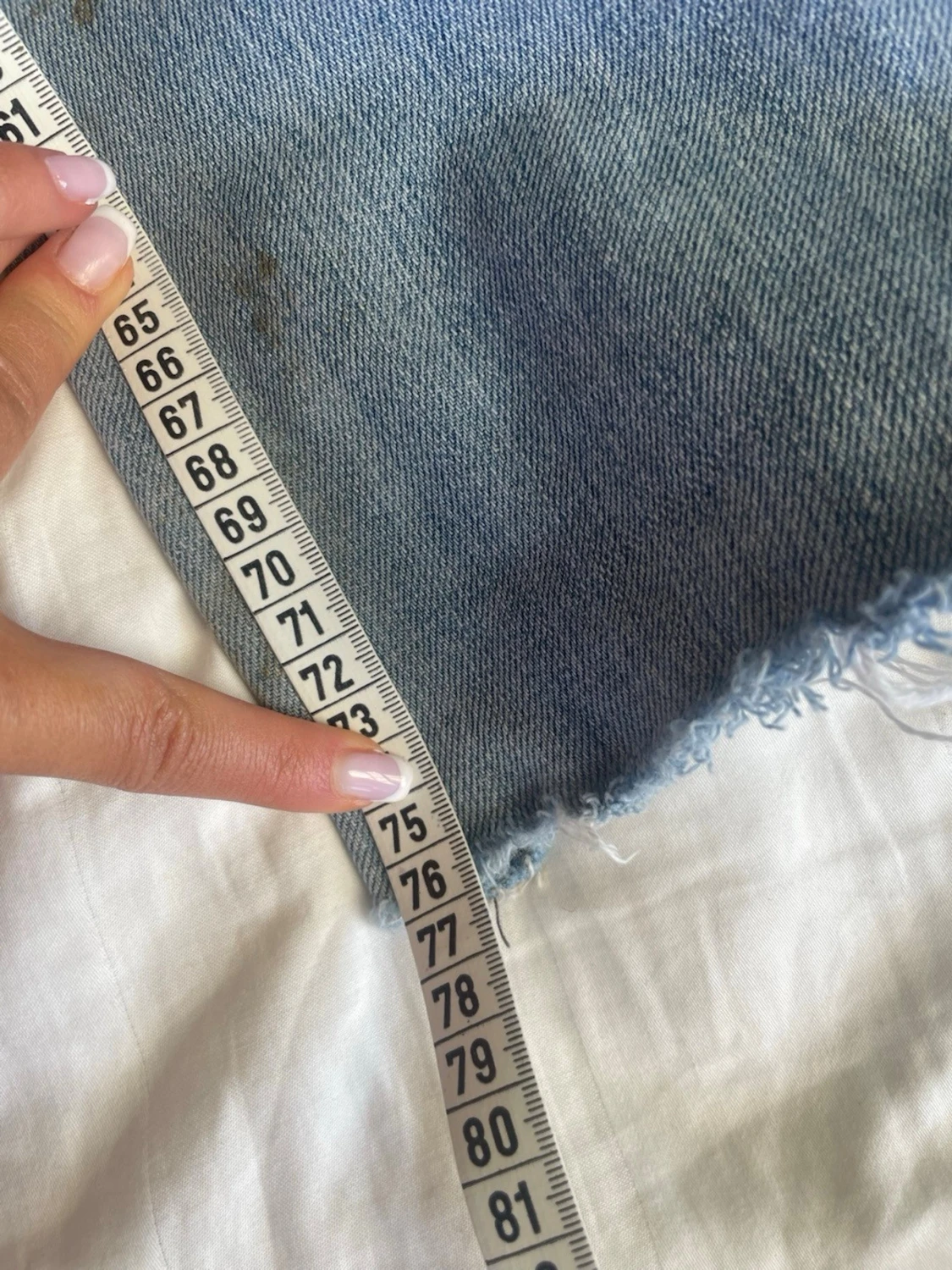 Ljusblå slitna bootcut jeans - 5