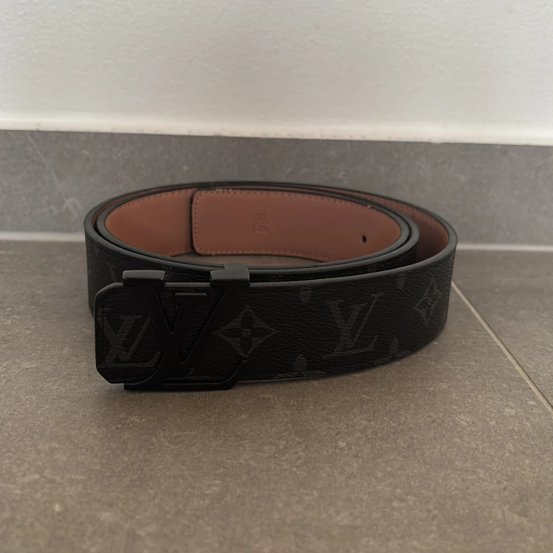 Svart Lv bälte