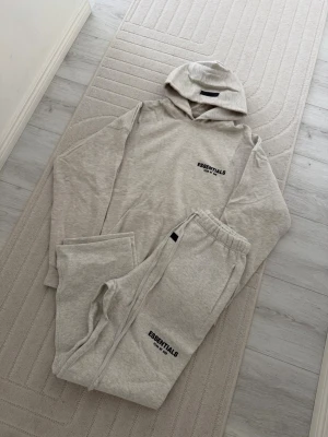 Essentials light oatmeal gray tracksuit - Size M, true to size. Very nice quality and soft. As new