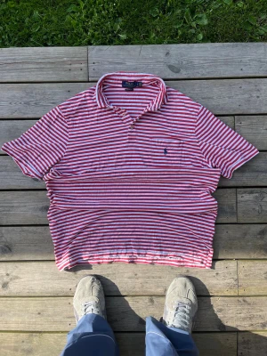 Ralph Lauren pike - Skön randig Ralph Lauren piké. Storlek L