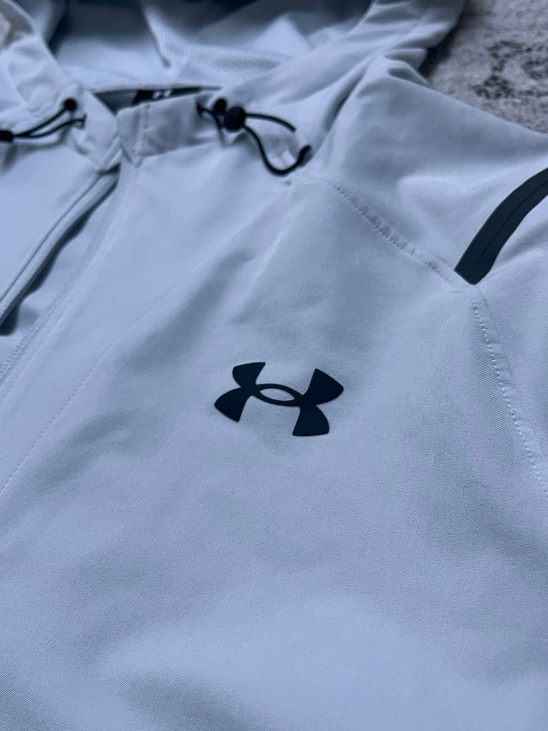  vindjacka från Under Armour - 1