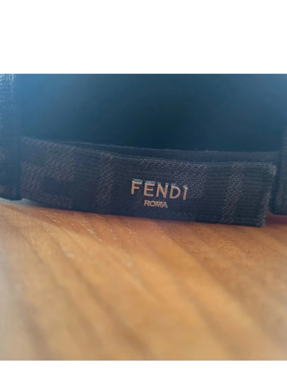 Svart keps från Fendi med FF-mönster - 4