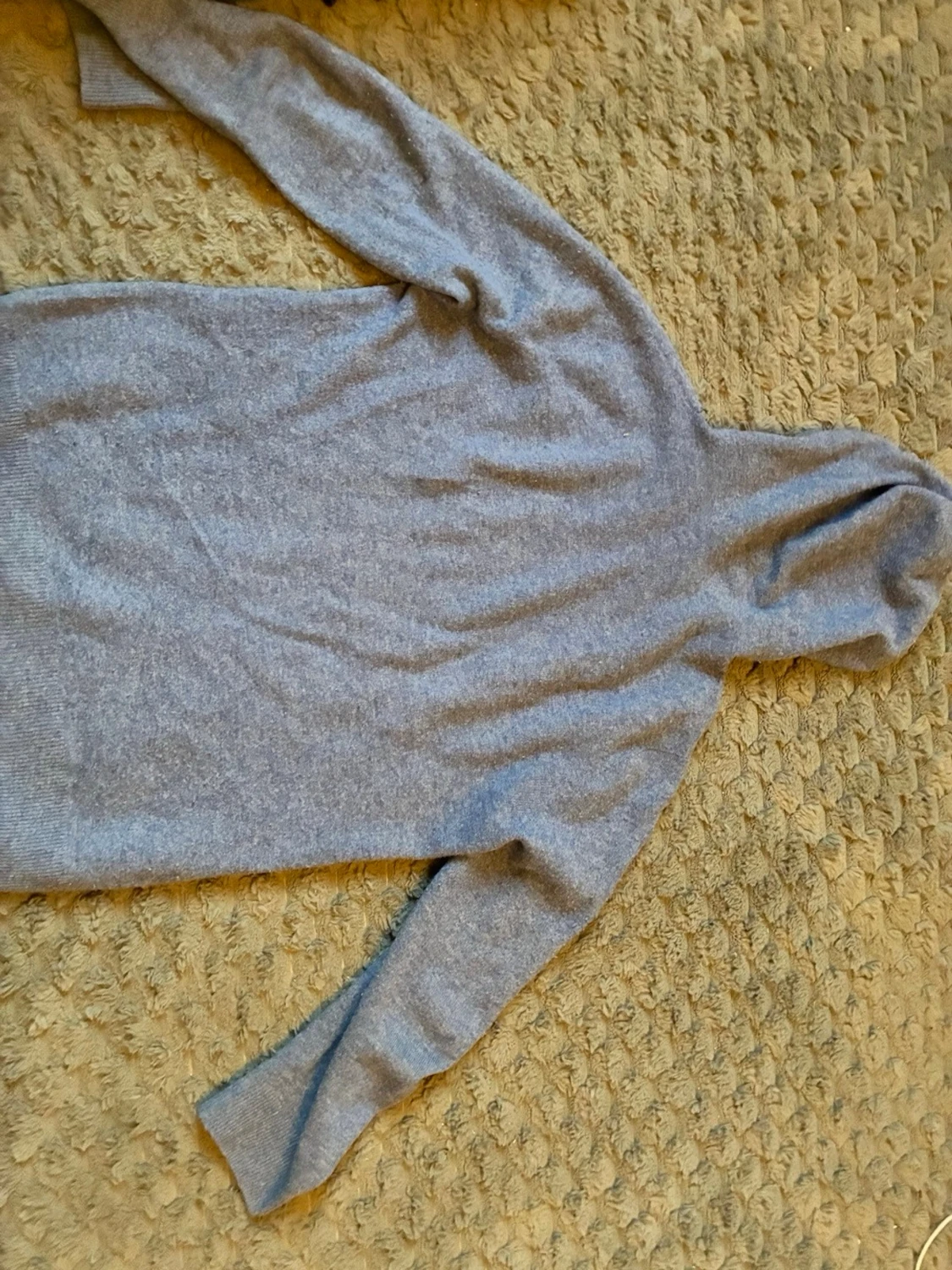 Ljusgrå hoodie I Kashmir från sayless - 1
