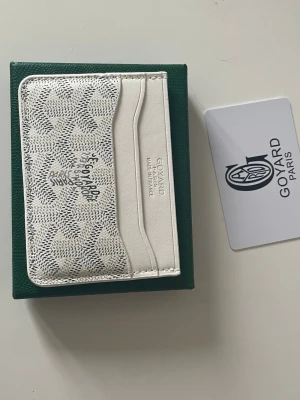 Vit plånbok - Vit plånbok, ej använd