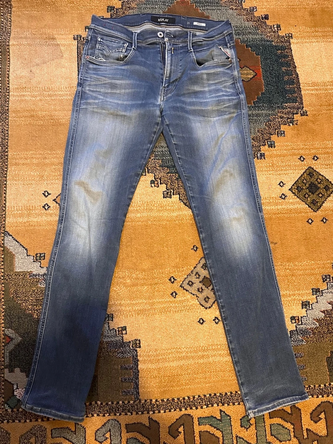 Blå slim fit jeans från Replay