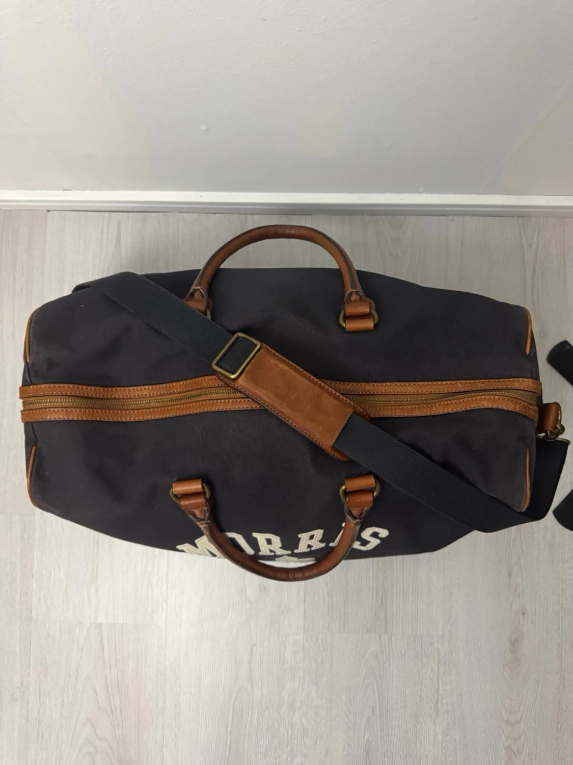 Mörkblå weekendbag från Morris - 2