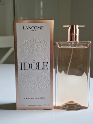Lancome Idole EdT 50ml - Köpt på Cocopanda för några veckor sedan för 900kr. Fräschare version än originalet.