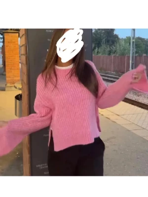 Stickad tröja - Strl XS
