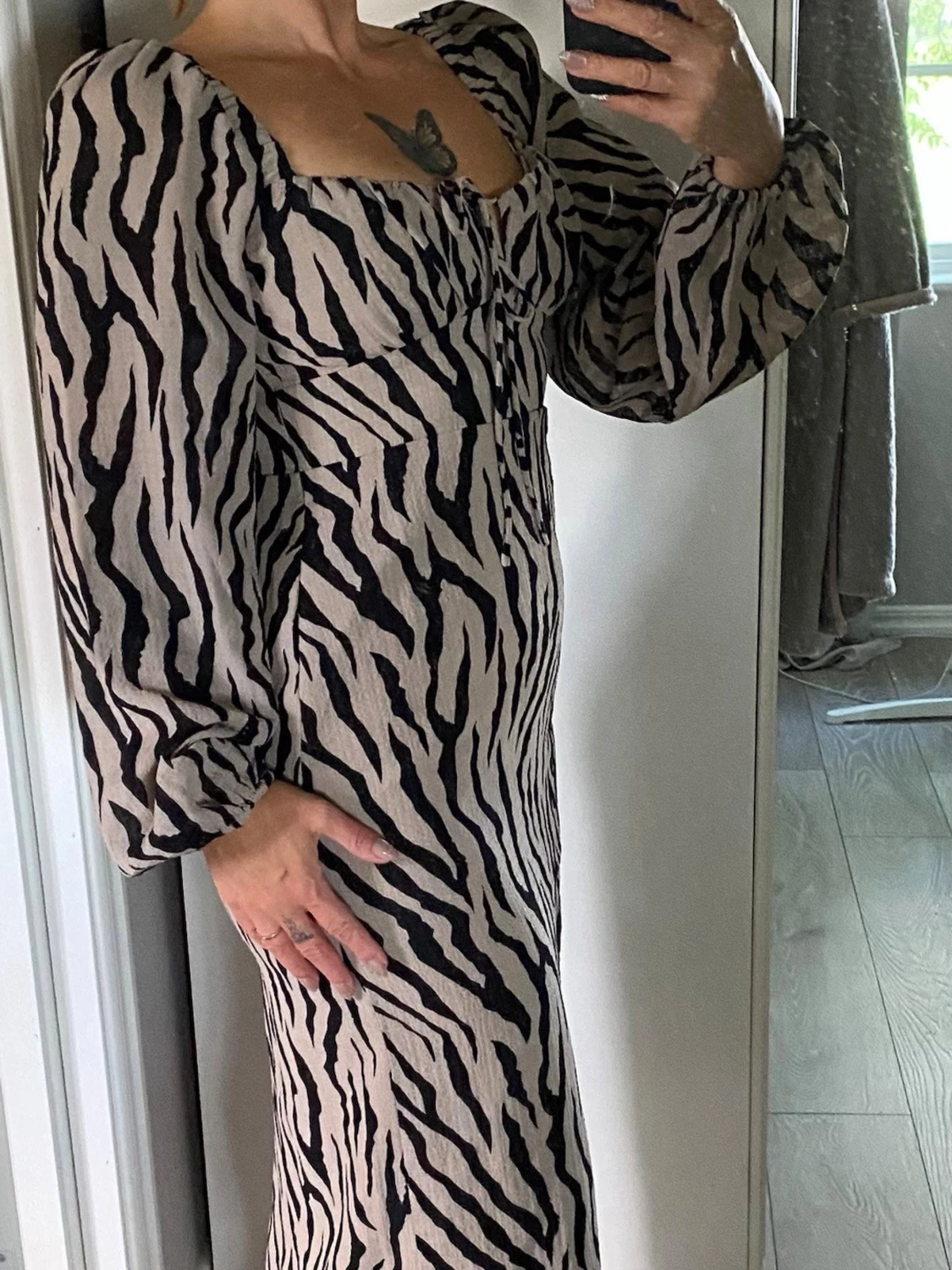 Gina Tricot zebra klänning 36 - 2