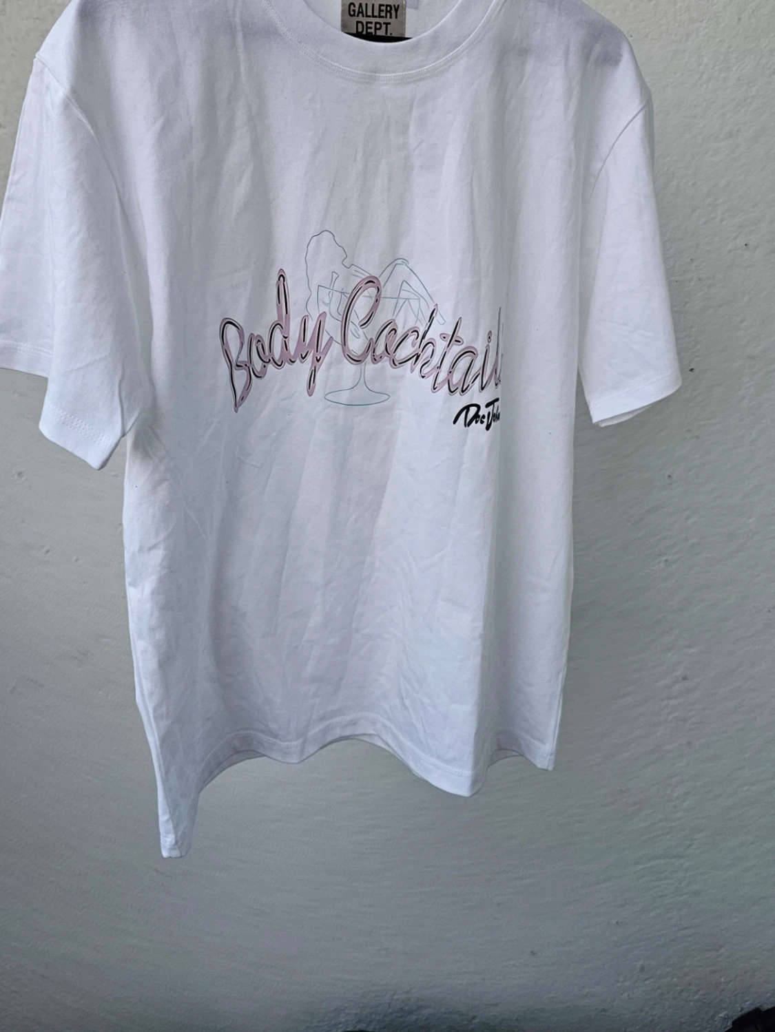 Vit t-shirt från Gallery Dept